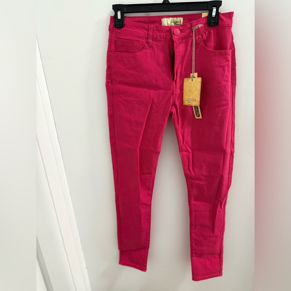 ✨NWT! Hybrid & Company Women's Vibrant Pink Stretchy Skinny Jeans